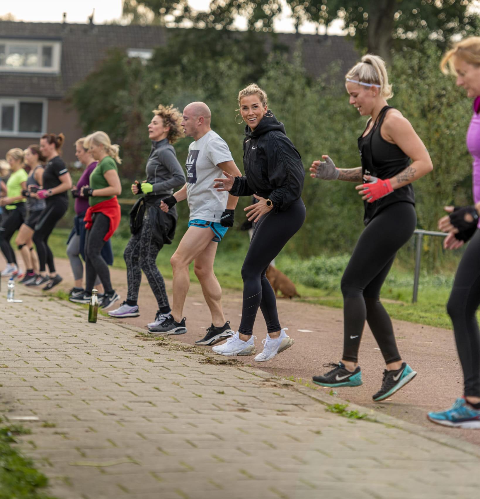 Bedrijfsbootcamp bij DV Personal Training in Amsterdam en Omstreken | Jouw bedrijf ook fit? en minder ziekteverzuim?